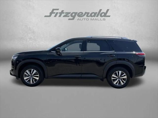 2025 Nissan Pathfinder SL 4WD