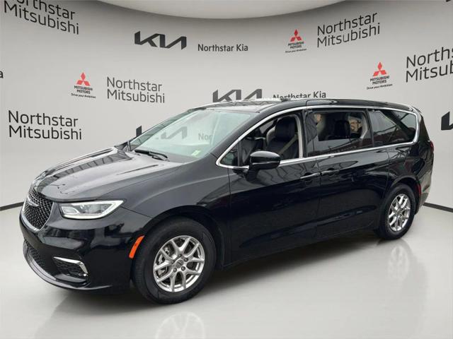 2024 Chrysler Pacifica Touring L for sale in Woodside, NY