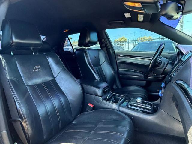 2016 Chrysler 300 300S Alloy Edition