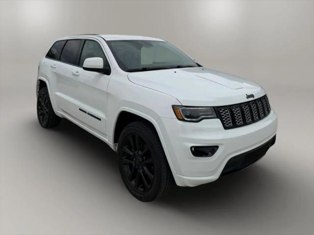 2020 Jeep Grand Cherokee Altitude 4x4 for sale in Redford, MI