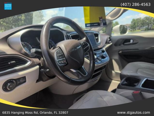 2017 Chrysler Pacifica Touring-L Plus