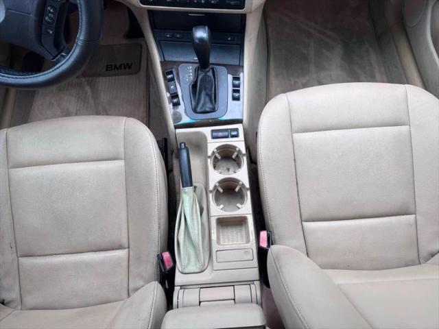 2003 BMW 3 Series 325i