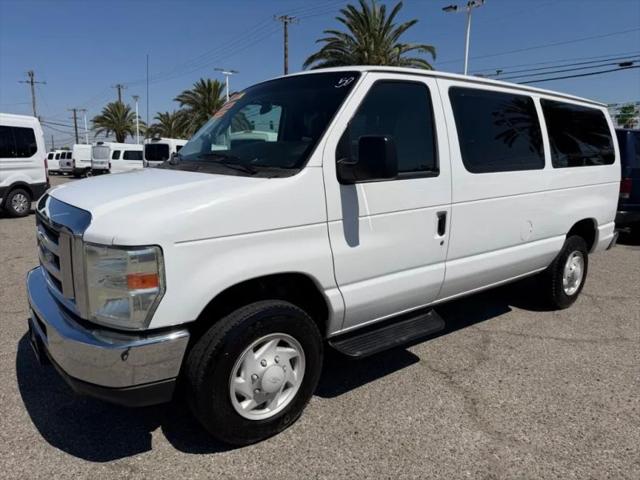 2009 Ford E-350 Super Duty XLT