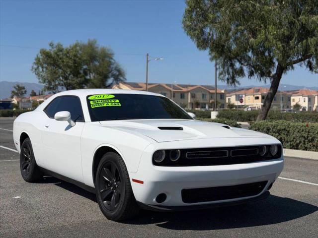 2017 Dodge Challenger SXT for sale in Rialto, CA