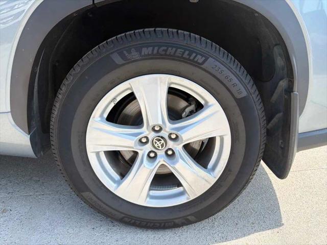 2021 Toyota Highlander Hybrid LE