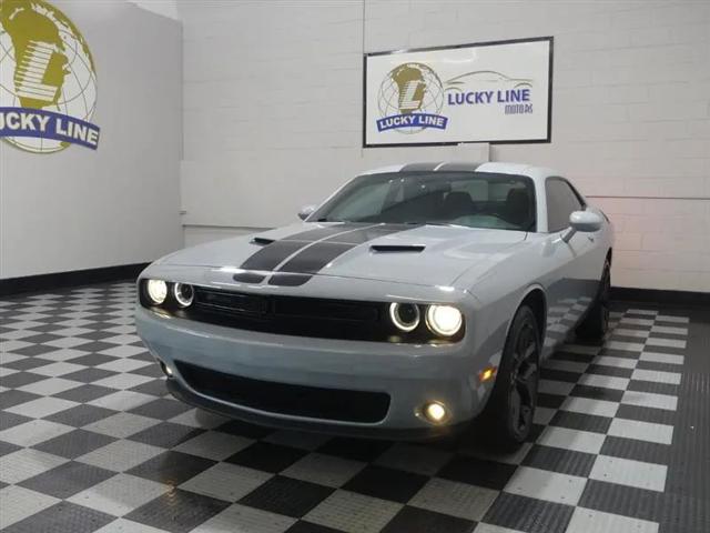 2021 Dodge Challenger SXT
