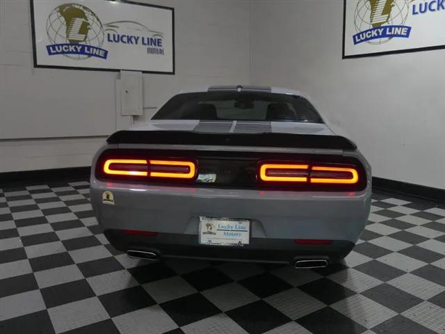 2021 Dodge Challenger SXT