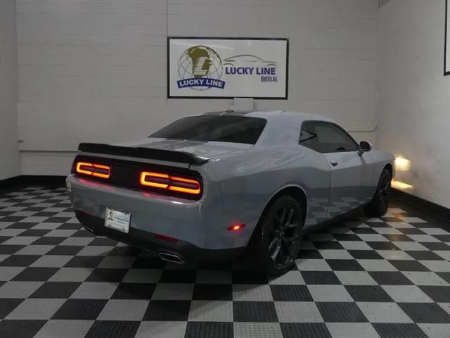 2021 Dodge Challenger SXT