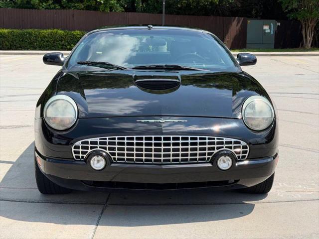 2004 Ford Thunderbird Base