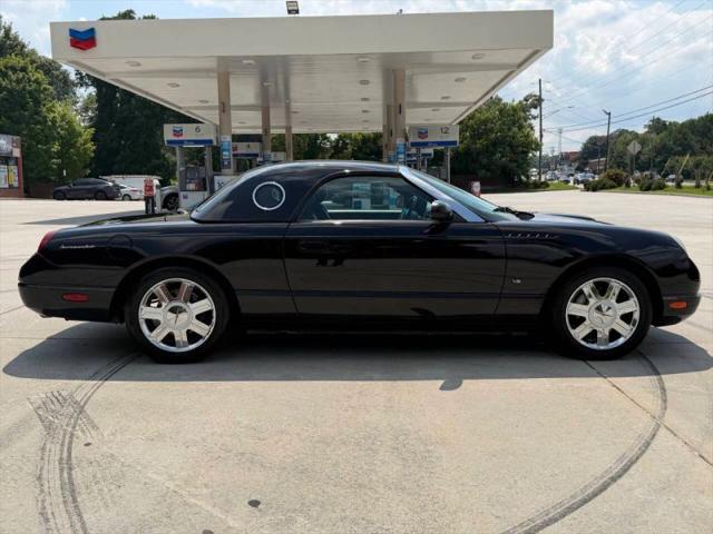 2004 Ford Thunderbird Base