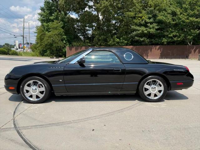 2004 Ford Thunderbird Base