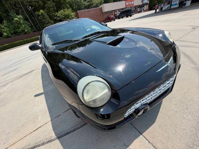 2004 Ford Thunderbird Base