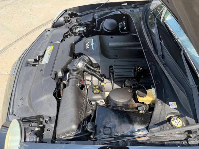 2004 Ford Thunderbird Base
