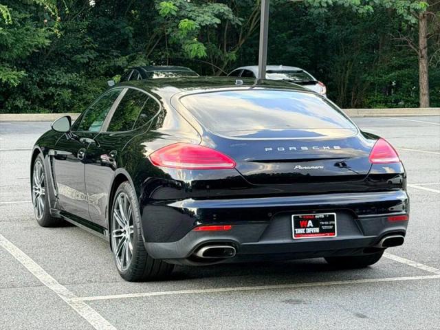 2015 Porsche Panamera Base