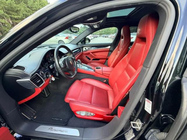 2015 Porsche Panamera Base