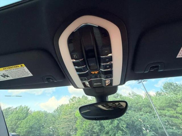 2015 Porsche Panamera Base