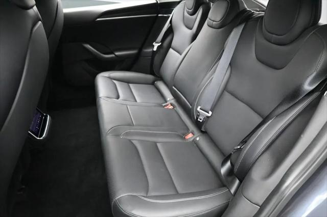 2022 Tesla Model S Plaid Tri Motor All-Wheel Drive