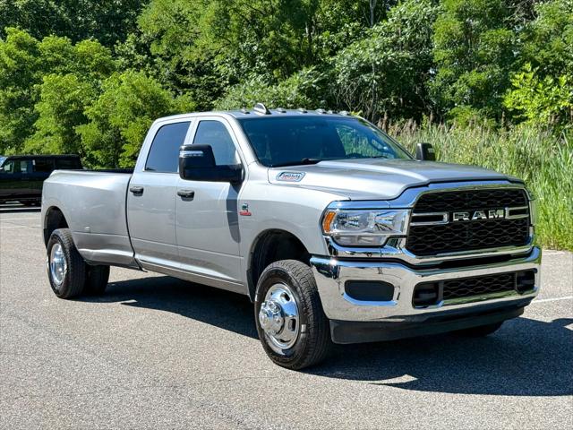 2024 Ram 3500 Tradesman Crew Cab 4x4 8' Box for sale in Goshen, NY
