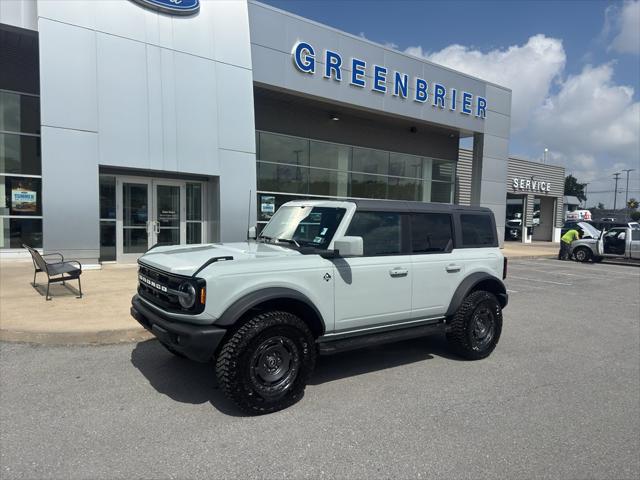 2024 Ford Bronco Outer Banks