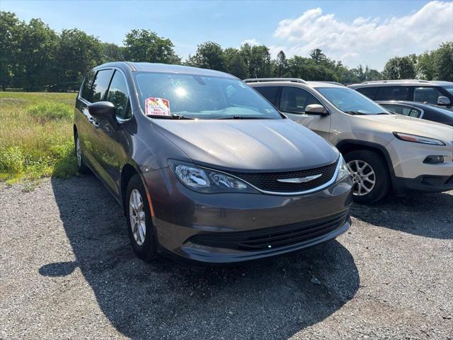 2017 Chrysler Pacifica Touring 2017 Chrysler Pacifica Touring