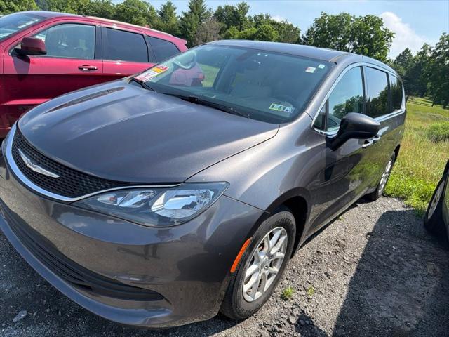 2017 Chrysler Pacifica Touring 2017 Chrysler Pacifica Touring