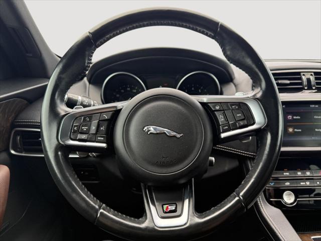2017 Jaguar F-PACE S