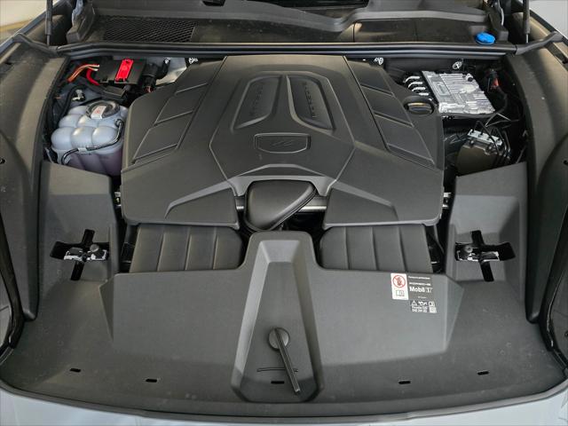 2026 Porsche Cayenne Unknown