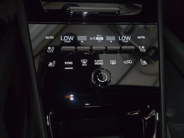 2026 Porsche Cayenne Unknown