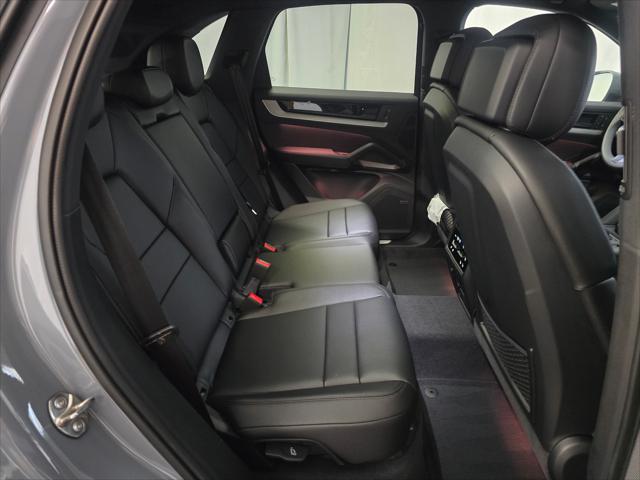2026 Porsche Cayenne Unknown