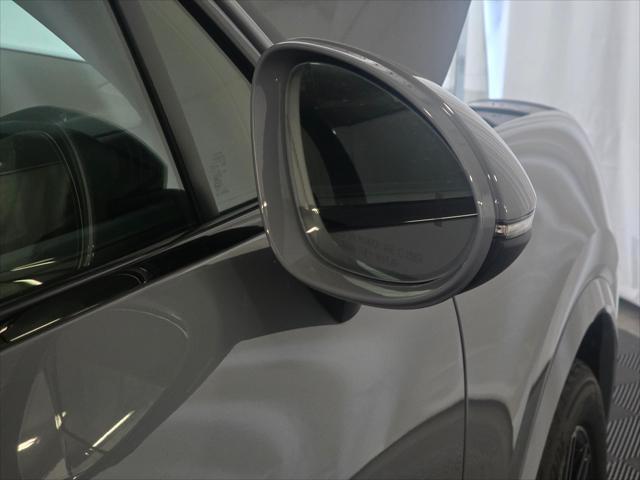 2026 Porsche Cayenne Unknown