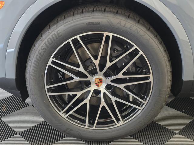 2026 Porsche Cayenne Unknown