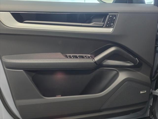 2026 Porsche Cayenne Unknown
