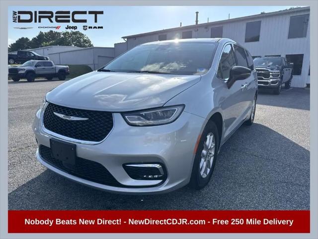 2024 Chrysler Pacifica Touring L for sale in Wytheville, VA