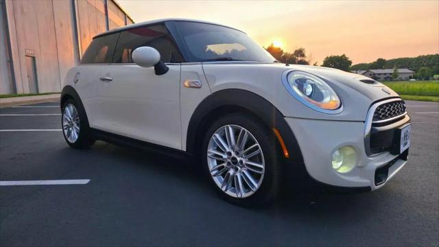 2014 MINI Hardtop Cooper S for sale in Wrightstown, WI