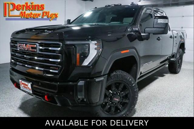 2024 GMC Sierra 2500HD 4WD Crew Cab Standard Bed AT4 for sale in Mayfield, KY