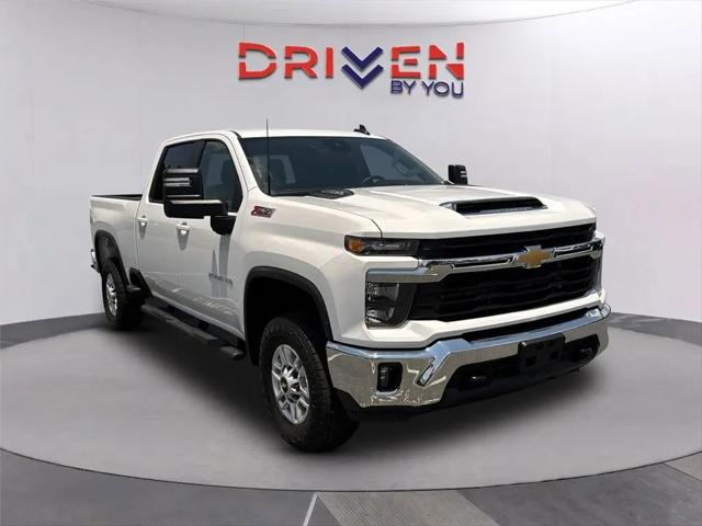2025 Chevrolet Silverado 2500HD 4WD Crew Cab Standard Bed LT for sale in Marianna, FL