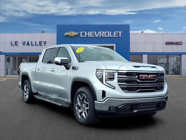 2022 GMC Sierra 1500 4WD Crew Cab Short Box SLT for sale in Benton Harbor, MI