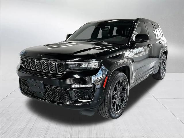 2025 Jeep Grand Cherokee Summit 4x4 for sale in Hillsdale, MI