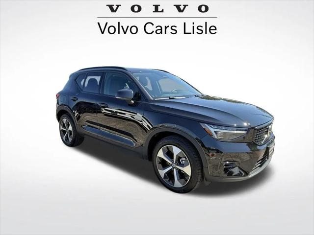 2026 Volvo XC40 Plus, B5 AWD Gas (mild hybrid), Dark for sale in Lisle, IL