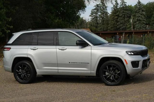 2023 Jeep Grand Cherokee 30th Anniversary for sale in Maplewood, MN