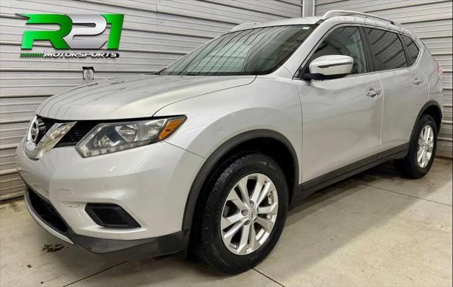 2016 Nissan Rogue SV for sale in NW Canal Fulton, OH