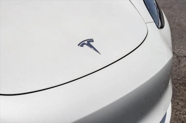 2021 Tesla Model 3 Standard Range Plus Rear-Wheel Drive