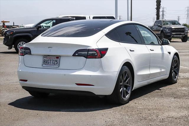 2021 Tesla Model 3 Standard Range Plus Rear-Wheel Drive