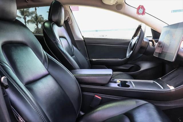 2021 Tesla Model 3 Standard Range Plus Rear-Wheel Drive