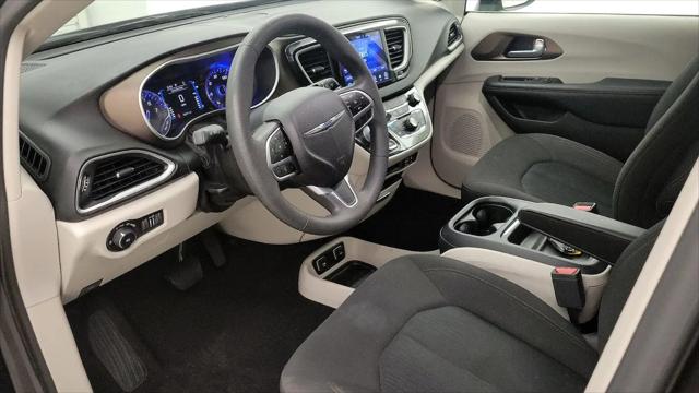 2017 Chrysler Pacifica Touring Plus