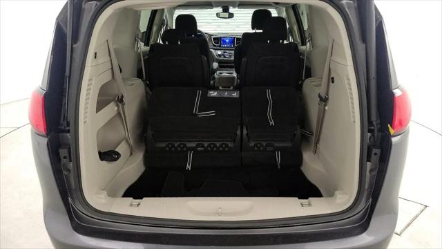 2017 Chrysler Pacifica Touring Plus