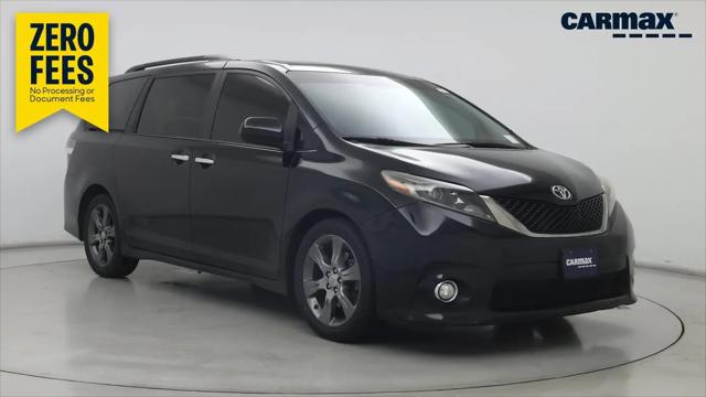 2015 Toyota Sienna SE 8 Passenger for sale in Ontario, CA
