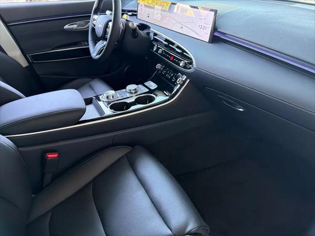 2026 Genesis GV70 2.5T
