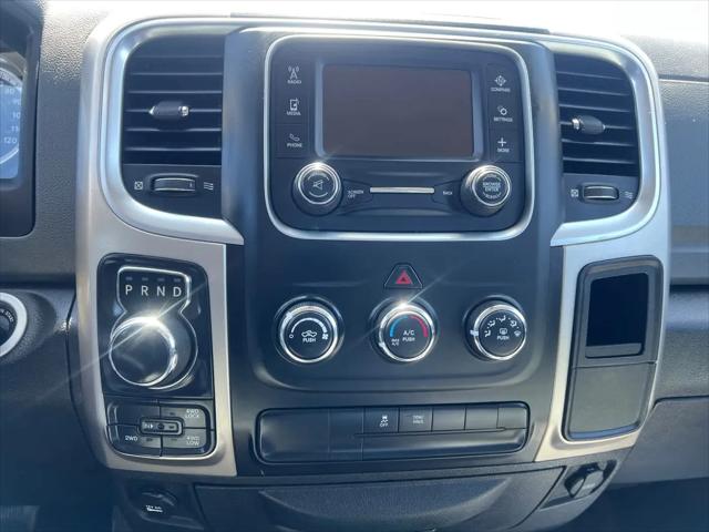2019 Ram 1500 Classic SLT Regular Cab 4x4 8 Box