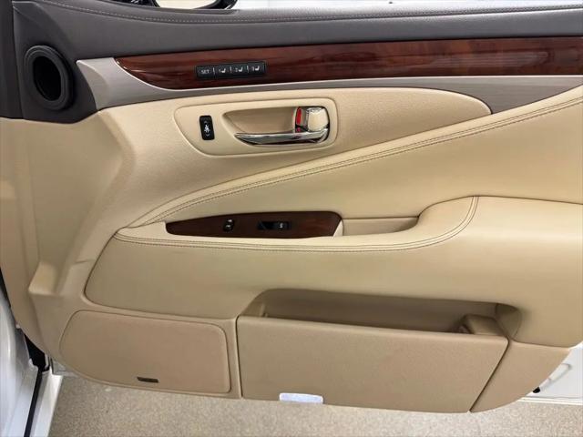 2013 Lexus LS 460 LS 460